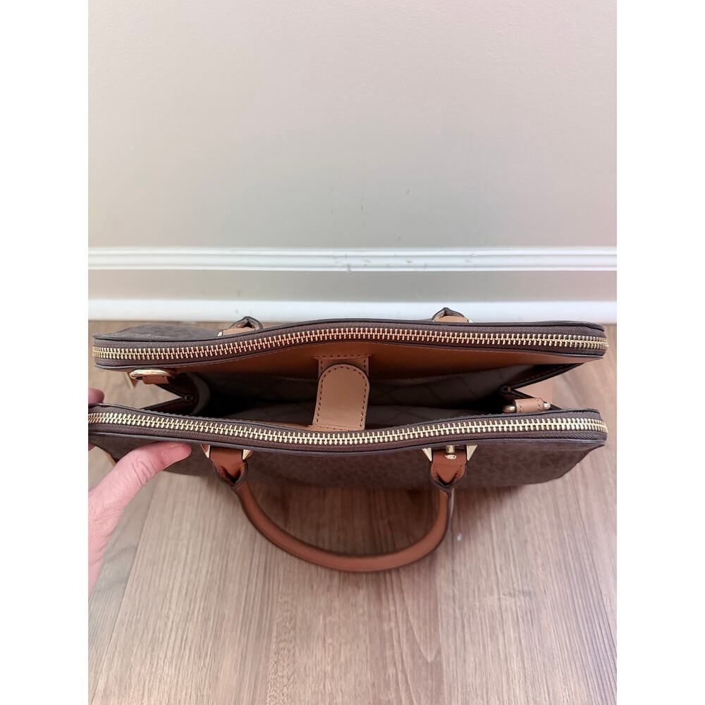 Michael Kors Medium Signature Logo Dome Top Brown MK Logo Satchel Purse - Picture 3 of 7